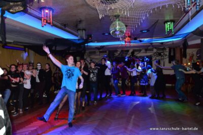 Tanzschule Walter Bartel Seit Jahren In Hamburg